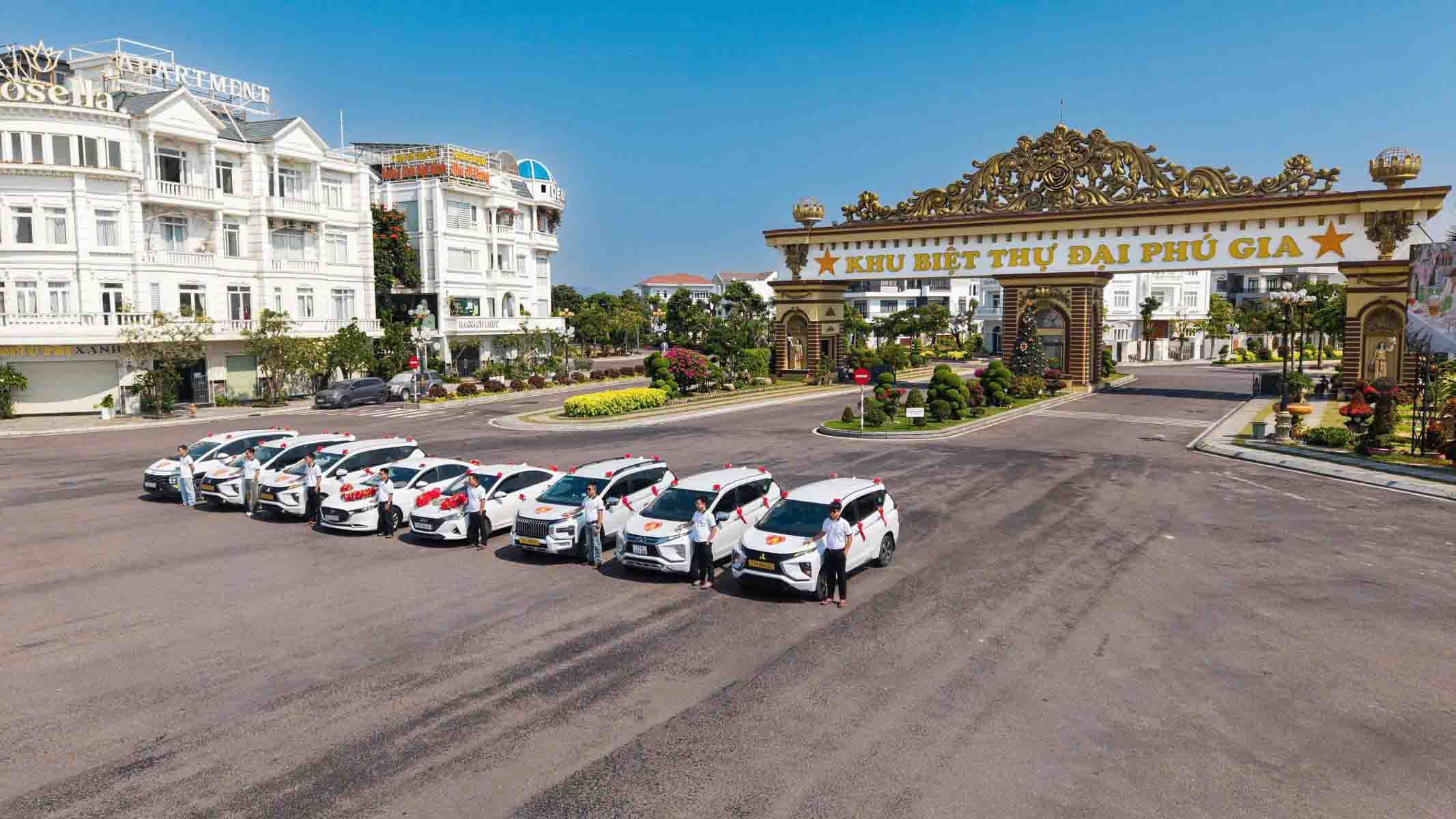Ảnh 4 - Thuê Xe Cưới 7 Chỗ Quy Nhơn Gia Lai – Đặt Xe Nhanh, Hỗ Trợ Mỗi Ngày